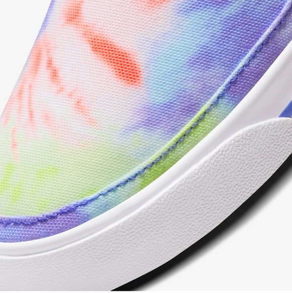 Court Legacy Slip-On Sneaker - Picture 8 of 8